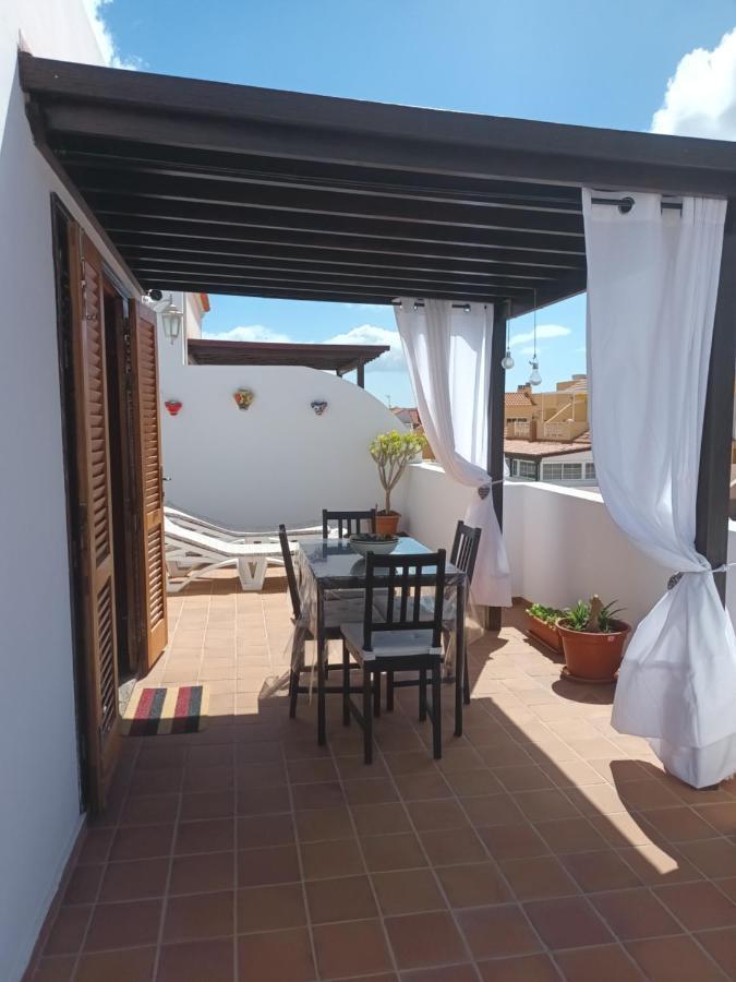 Una Terrazza Al Sol Калета-де-Фусте Экстерьер фото